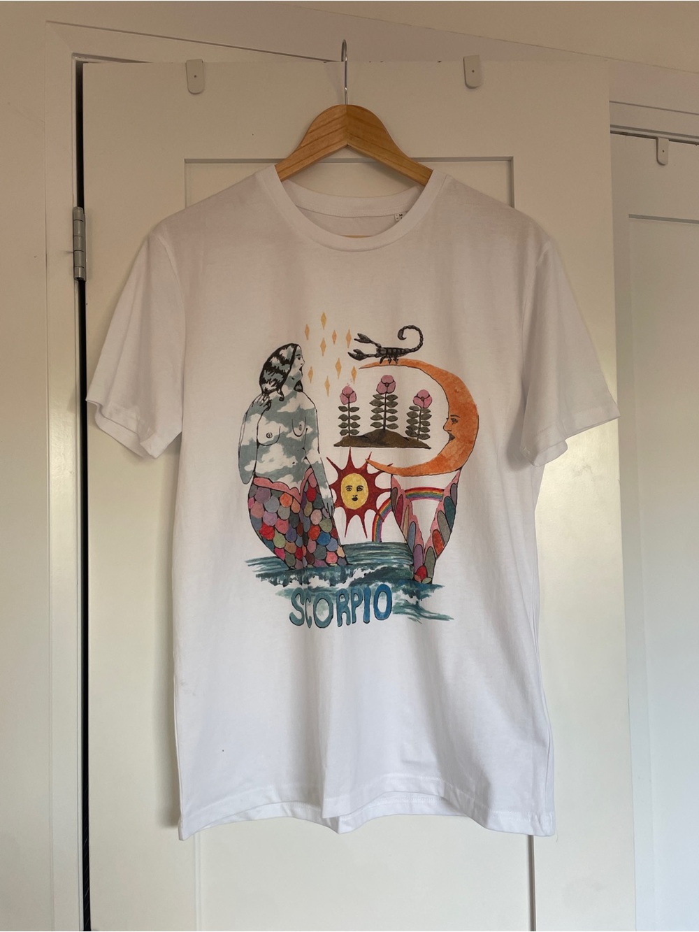 Scorpio Graphic White Cotton Tee - Zodiac Art T-Shirt